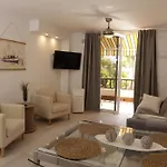 아파트 Parque Santiago 3 Luxery Apartment, Playa Americas, Arona, Tenerife *